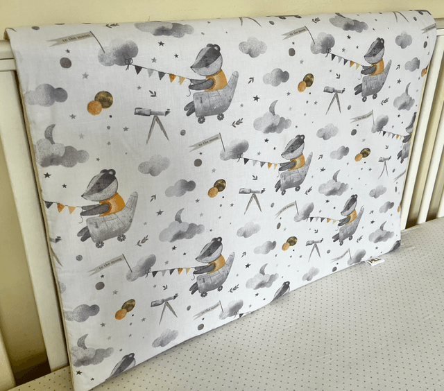 "To the Moon" Badger Astronomer | Kids Blanket Set